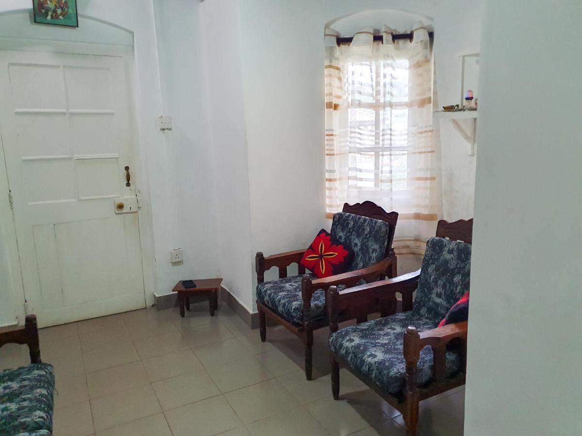 Ruchi House Hotel Nuwara Eliya Kültér fotó