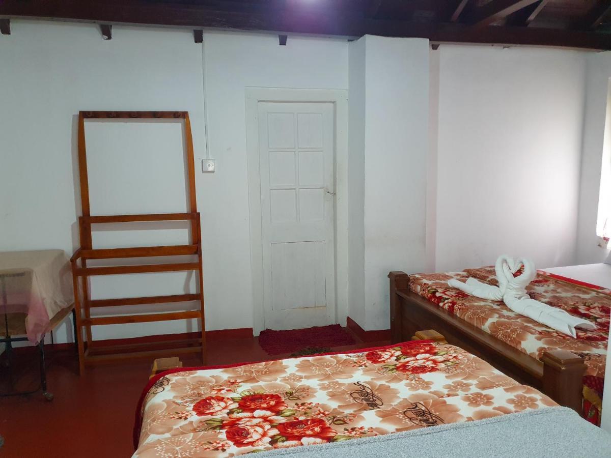 Ruchi House Hotel Nuwara Eliya Kültér fotó