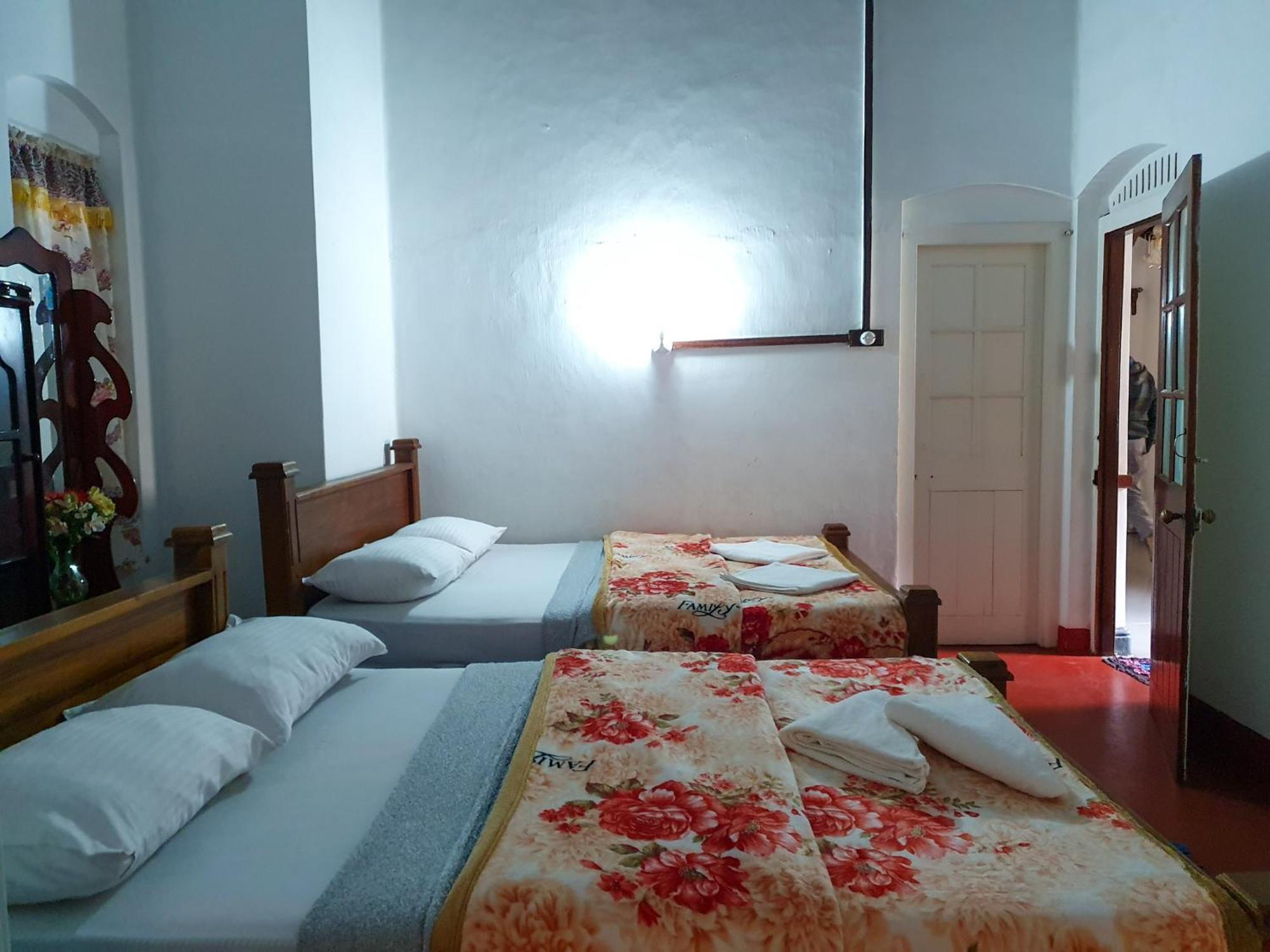 Ruchi House Hotel Nuwara Eliya Kültér fotó